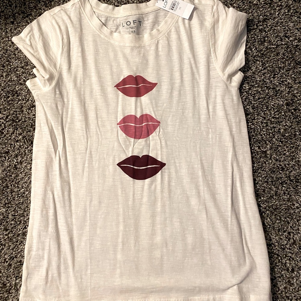 Loft t-shirt